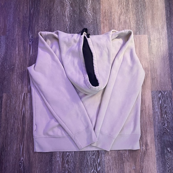 Hollister Tan Hoodie - Picture 2 of 3